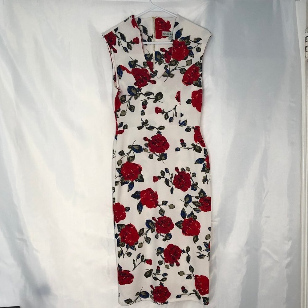 Almost Famous Ivory with Floral Print Drop Shoulder Dress Size L